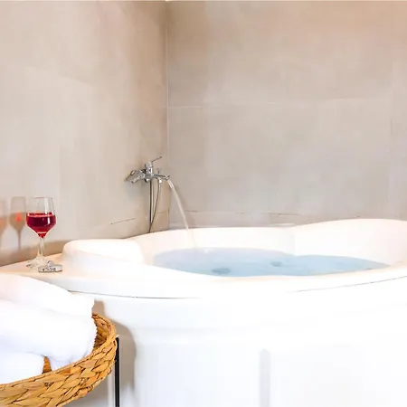 Noho @ Sunlit House Paros Дом отдыха *